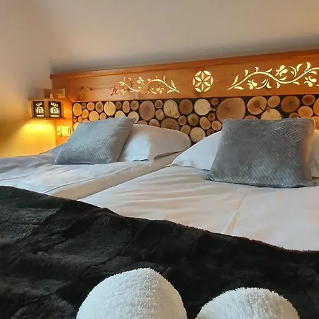 Alpesi faház Chillout-house Domki U Jambora